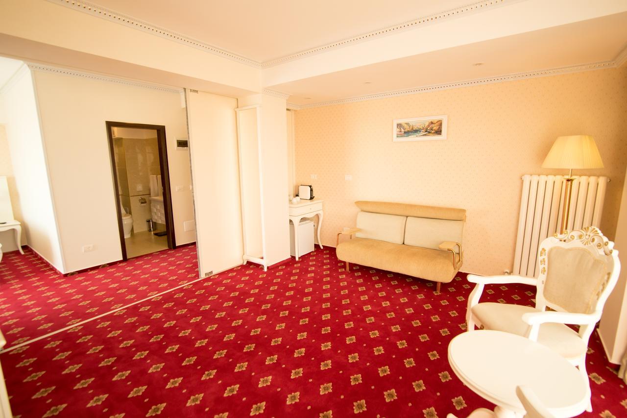 Msr Port Hotel Μανγκάλια Εξωτερικό φωτογραφία
